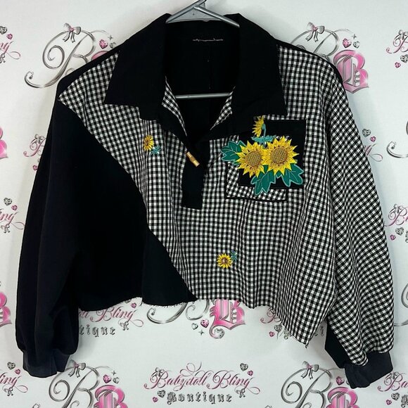 Cropped long sleeve Black and White Checkered Jacket with Sunflower Embroidery - Picture 1 of 9